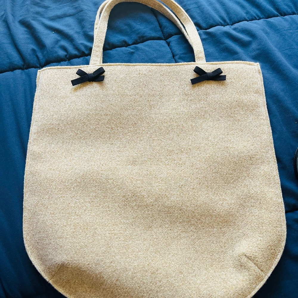 Misto Anteprima Tan Tote Bag Rare Find!